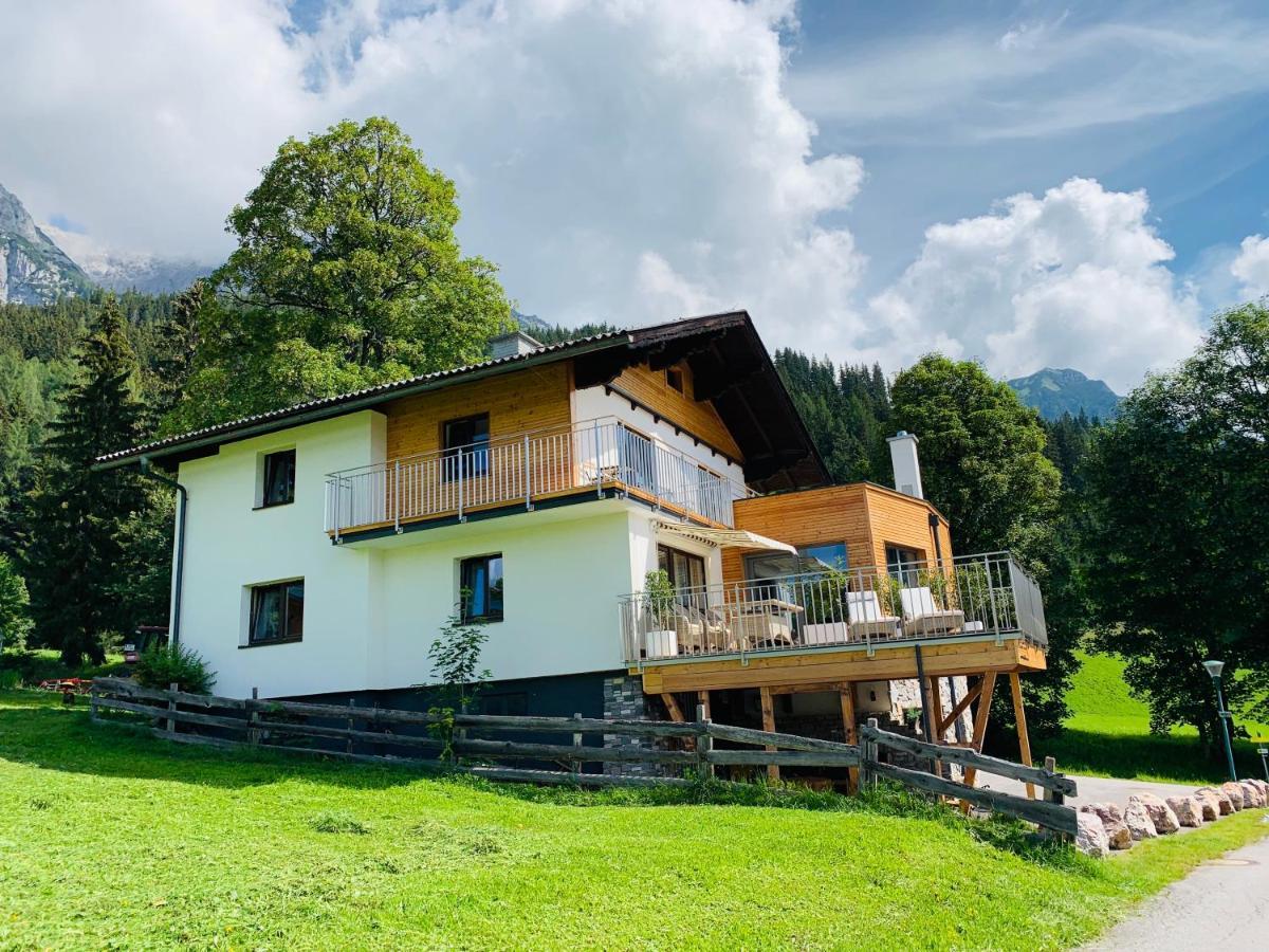 Bergkristallhaus Ramsau am Dachstein Bagian luar foto