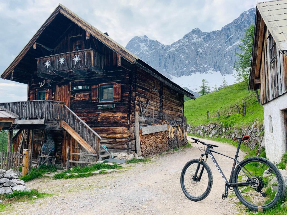 Bergkristallhaus Ramsau am Dachstein Bagian luar foto