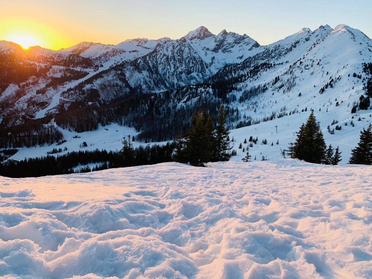 Bergkristallhaus Ramsau am Dachstein Bagian luar foto