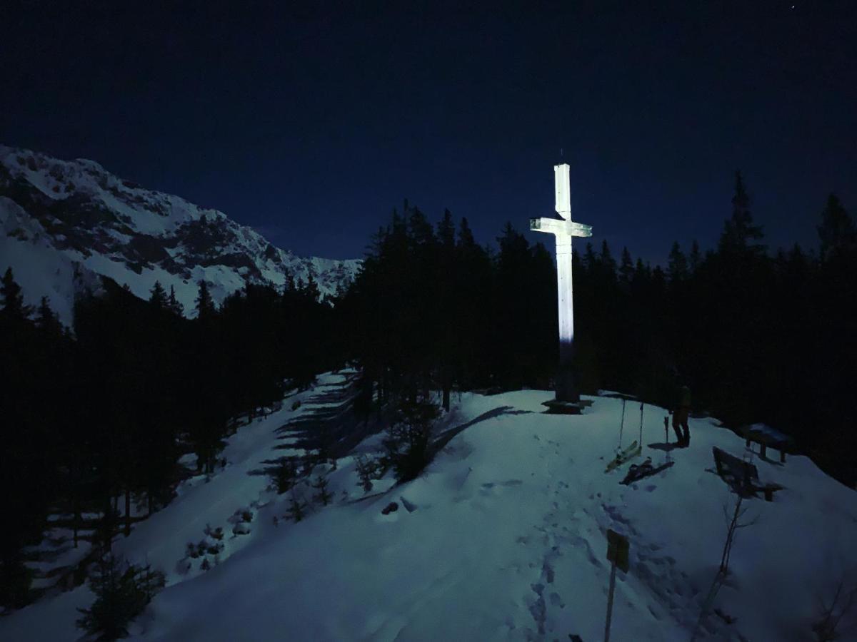 Bergkristallhaus Ramsau am Dachstein Bagian luar foto